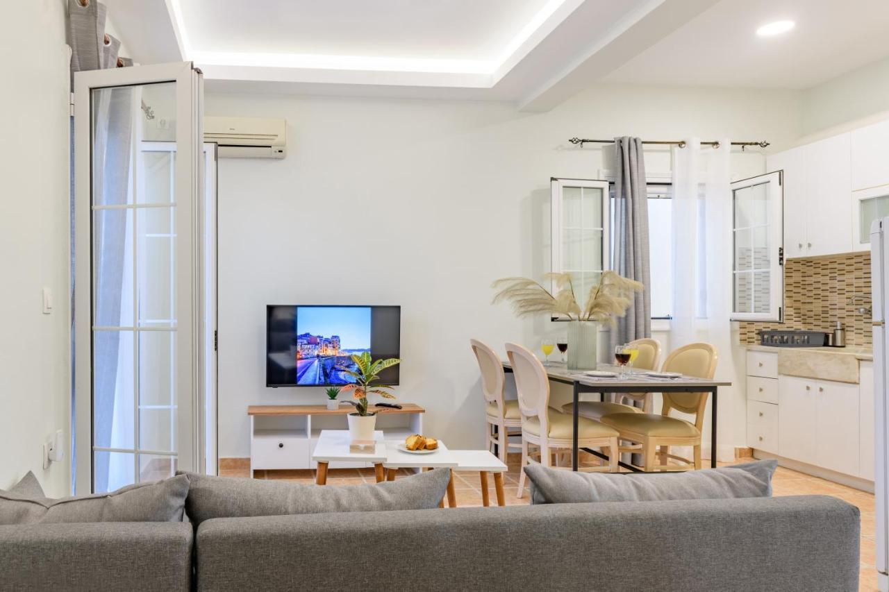 Casa Luminosa Corfu (city)